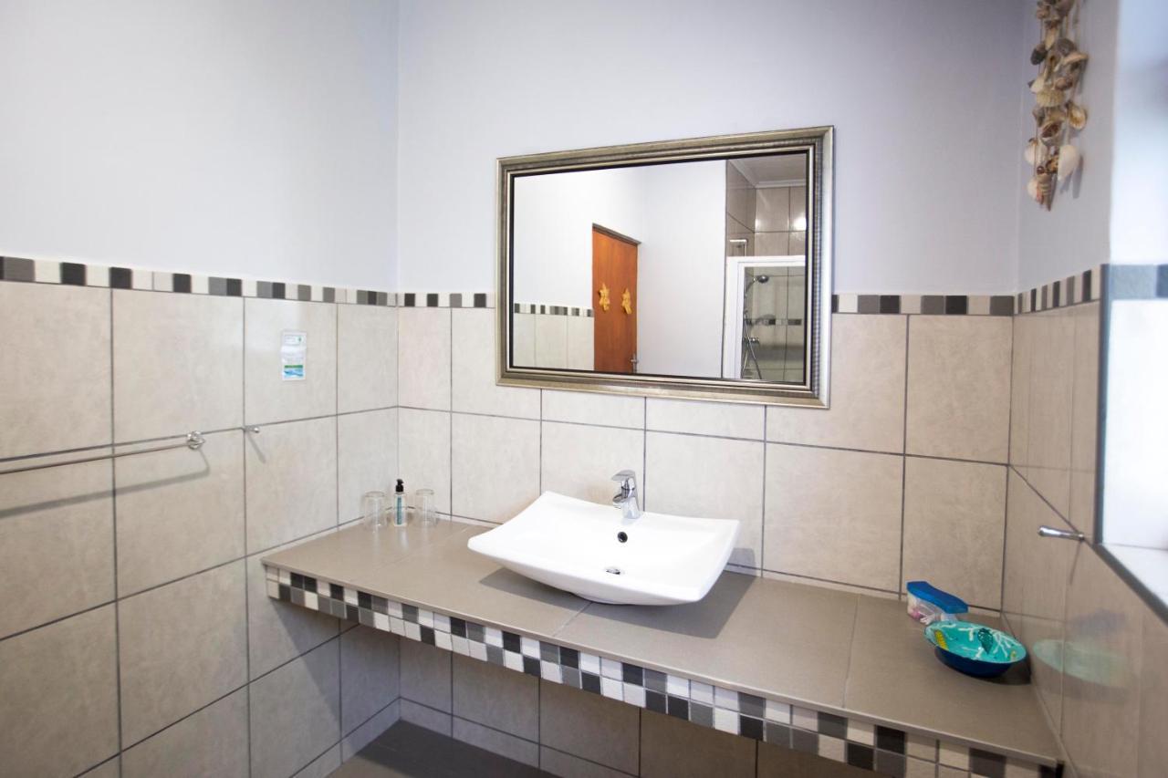 Inn2Wilderness Guesthouse Buitenkant foto
